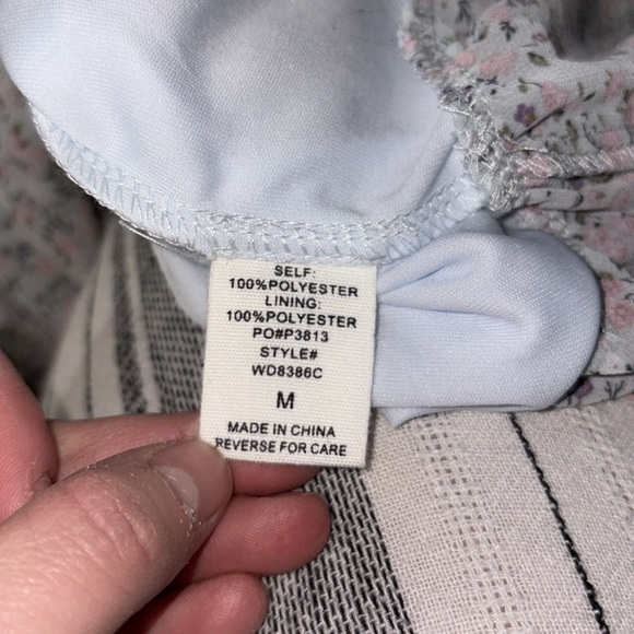 Timing floral print smocked tiered dress. Light blue and pink design. Size med - Picture 6 of 6